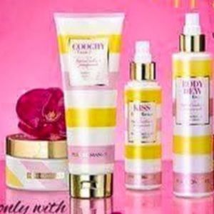 Meet your Posher, Dana